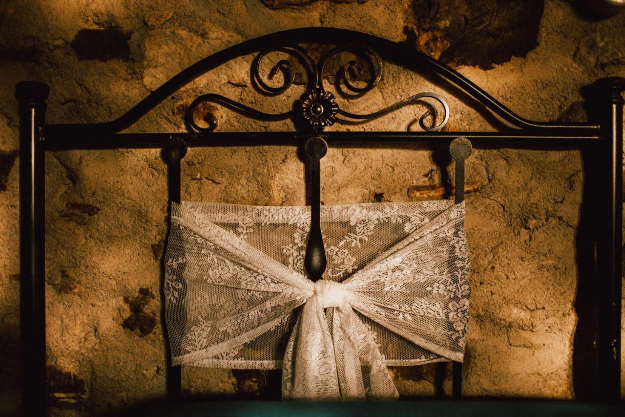 B&B La Voce Del Fiume Dimora Storica Di Charme Brienza Εξωτερικό φωτογραφία