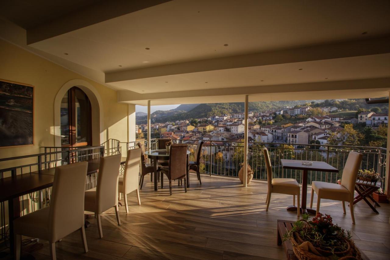 B&B La Voce Del Fiume Dimora Storica Di Charme Brienza Εξωτερικό φωτογραφία